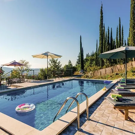 Nice In With House A Panoramic View * Dubravka