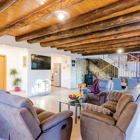 Nice In With House A Panoramic View * Dubravka